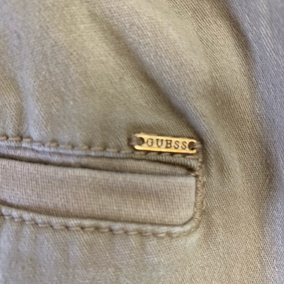 Women’s Guess Khaki Shorts - Picture 3 of 5